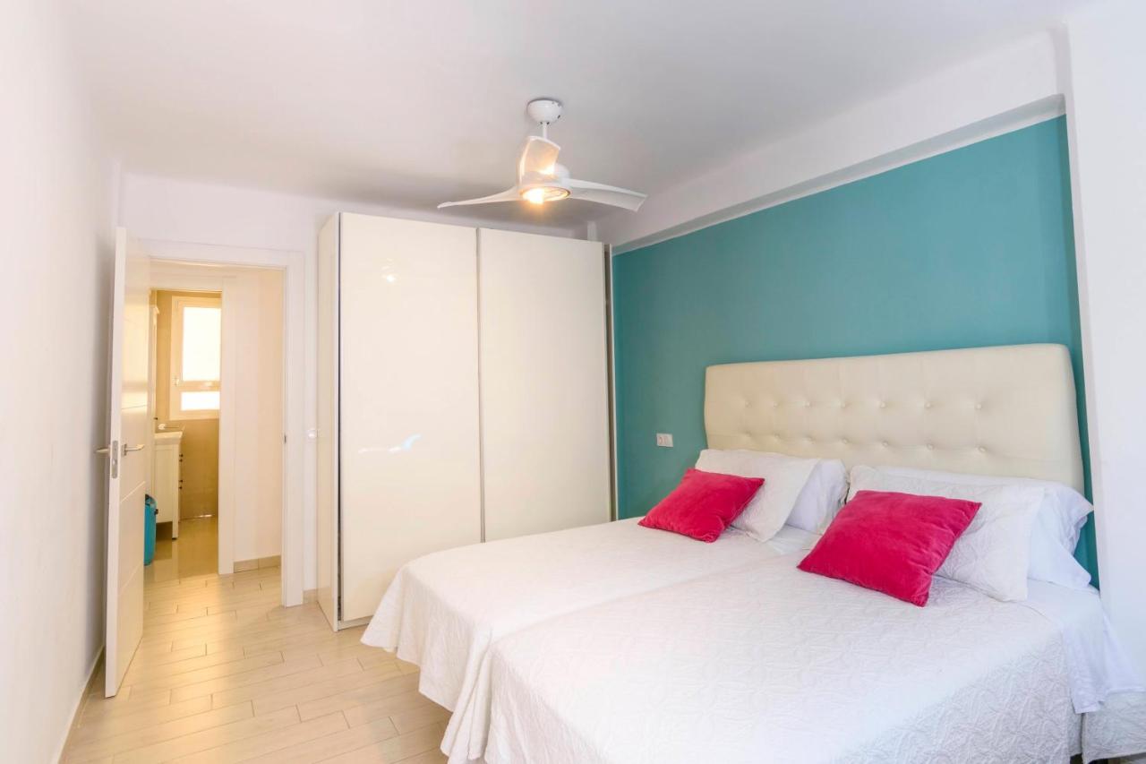 Apartamento Vialia Malaga Ngoại thất bức ảnh